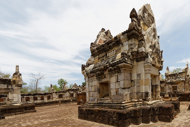 29-Prasat Sdok Kok Thom (2013)-056